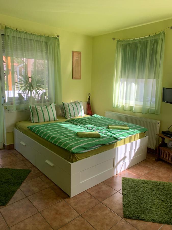 Panni Vendeghaz Hotel เอ็กแกร์ซาโลก ภายนอก รูปภาพ