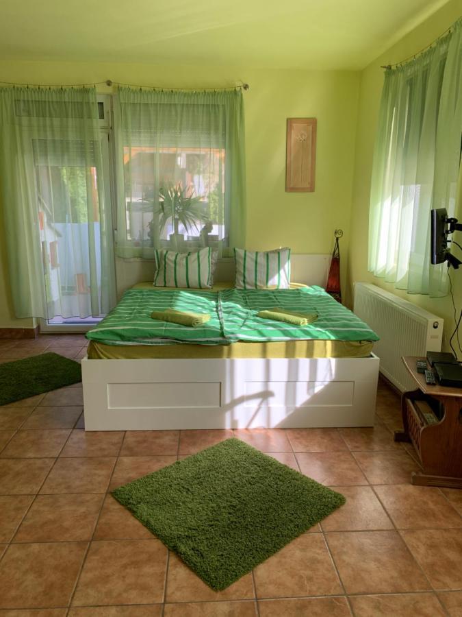 Panni Vendeghaz Hotel เอ็กแกร์ซาโลก ภายนอก รูปภาพ